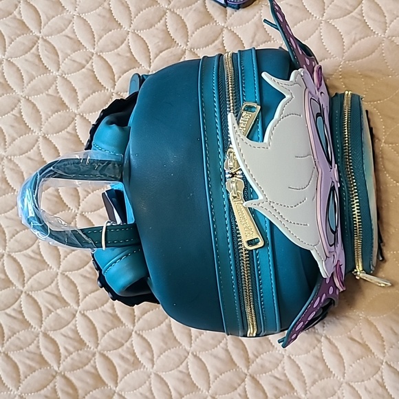 🔮 Loungefly Disney Ursula Crystal ball Backpack and Wallet - Picture 5 of 7